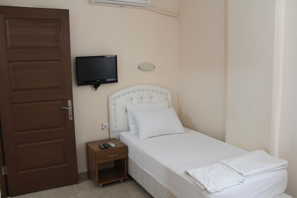 Deniz Apart Hotel Palamutbuku Extérieur photo